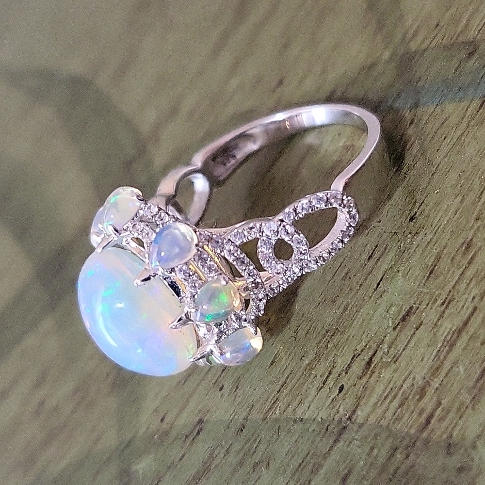 MAGNIFICENT OPAL RING - Picture 7 of 9